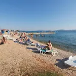 2 Bedroom Amazing Apartment In Zadar 아파트 자다르