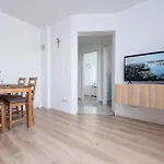 2 Bedroom Amazing Apartment In Zadar Lejlighed